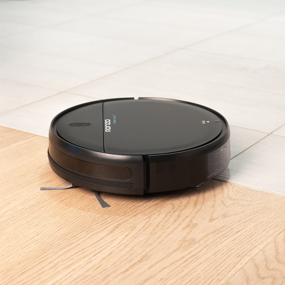 RONZO ATOM IQ Robotporszívó és padlótisztító töltőállvánnyal