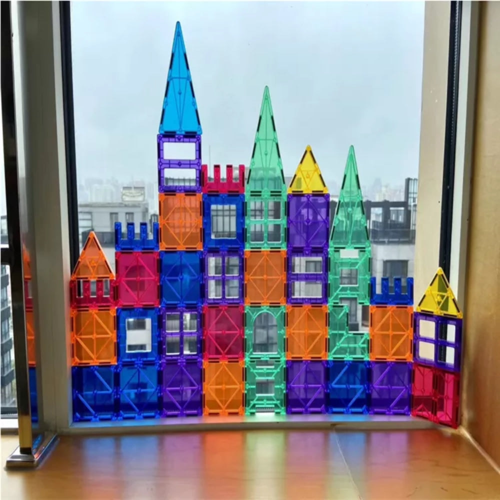 Mágneses építőjáték gyerekeknek - 100 darab